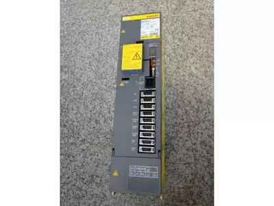 Fanuc A06B-6080-H304 SVM3-20-20-20 Alpha Servo Amplifier