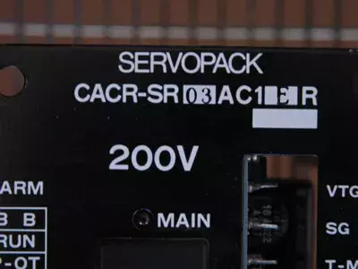 Yaskawa CACR-SR01AC1FR Servopack