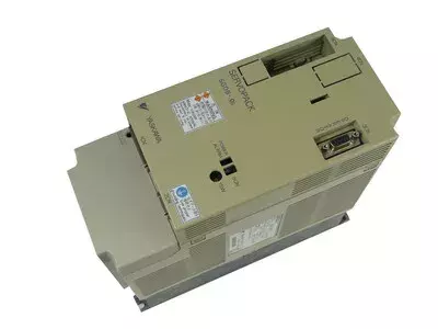 Yaskawa SGDB-05ADY70 Servopack