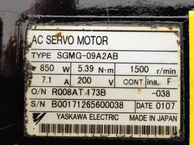 Yaskawa SGMG-09A2AB AC Servo Motor 