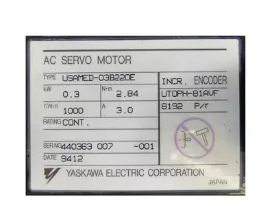 Yaskawa USAMED-03B220E AC Servo Motor 