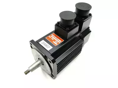 Yaskawa USASEM-03CY12 AC Servo Motor